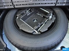 2014款 2.5L 自动 两驱时尚版 5座