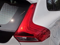 2015款 1.6T 自动 智逸版