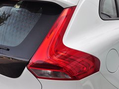 2015款 1.6T 自动 智逸版