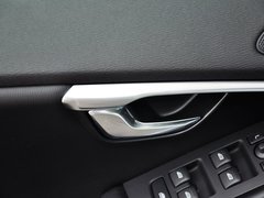 2015款 1.6T 自动 智逸版