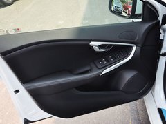 2015款 1.6T 自动 智逸版