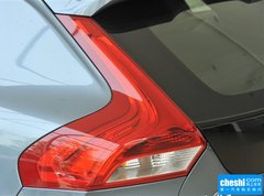 2015款 1.6T 自动 智逸版