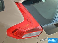 2015款 1.6T 自动 智逸版