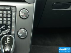 2015款 1.6T 自动 智逸版