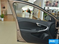 2015款 1.6T 自动 智逸版