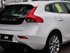 2015款 1.6T 自动 智雅版