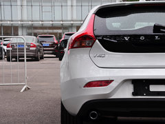 2015款 1.6T 自动 智雅版