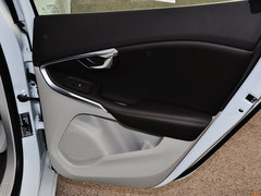 2015款 1.6T 自动 智雅版
