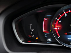 2015款 1.6T 自动 智雅版