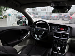 2015款 1.6T 自动 智雅版