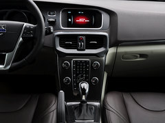 2015款 1.6T 自动 智雅版