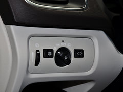 2015款 1.6T 自动 智雅版