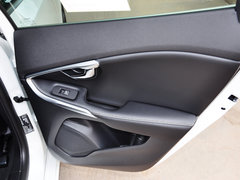 2015款 1.6T 自动 智雅个性运动版