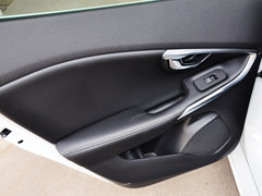 2015款 1.6T 自动 智雅个性运动版