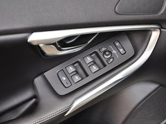 2015款 1.6T 自动 智雅个性运动版