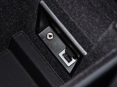 2015款 2.0T 自动 T5 智雅版 5座