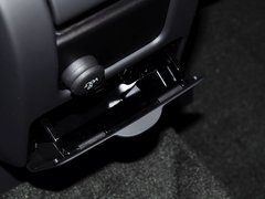 2015款 2.0T 自动 T5 智雅版 5座
