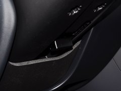 2015款 2.0T 自动 T5 智雅版 5座