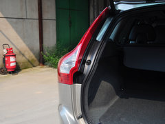 2015款 3.0T 自动 T6 智逸版 5座