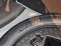 2015款 3.0T 自动 T6 智逸版 5座
