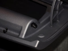 2015款 3.0T 自动 T6 智逸版 5座