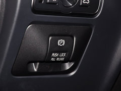 2015款 3.0T 自动 T6 智逸版 5座