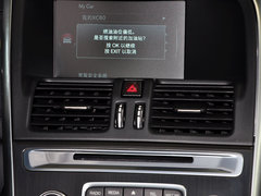 2015款 3.0T 自动 T6 智逸版 5座