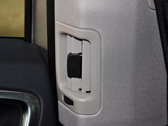 2015款 3.0T 自动 T6 智逸版 5座