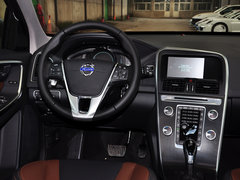 2015款 3.0T 自动 T6 智逸版 5座