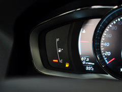 2015款 3.0T 自动 T6 智逸版 5座