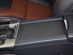 2015款 3.0T 自动 T6 智逸版 5座