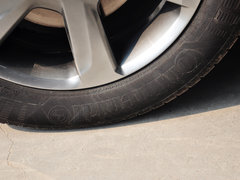 2015款 3.0T 自动 T6 智逸版 5座