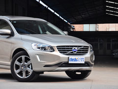 2015款 3.0T 自动 T6 智逸版 5座