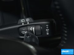 2015款 3.0T 自动 T6 智逸版 5座