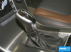 2015款 3.0T 自动 T6 智逸版 5座