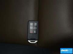 2015款 3.0T 自动 T6 智逸版 5座