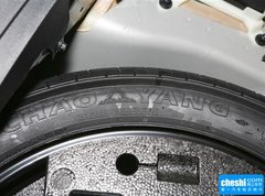 2015款 3.0T 自动 T6 智逸版 5座