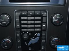 2015款 3.0T 自动 T6 智逸版 5座