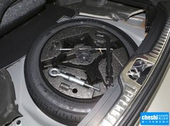 2015款 3.0T 自动 T6 智逸版 5座