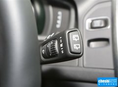 2015款 3.0T 自动 T6 智逸版 5座