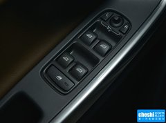 2015款 3.0T 自动 T6 智逸版 5座
