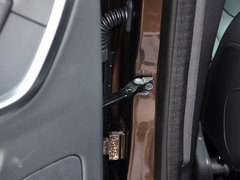 2015款 3.0T 自动 T6 智雅版 5座