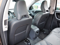 2015款 3.0T 自动 T6 智雅版 5座