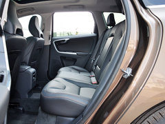 2015款 3.0T 自动 T6 智雅版 5座