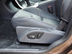 2015款 3.0T 自动 T6 智雅版 5座