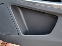2015款 3.0T 自动 T6 智雅版 5座