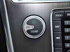 2015款 3.0T 自动 T6 智雅版 5座