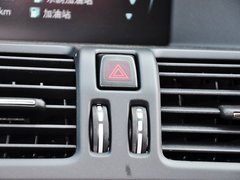 2015款 3.0T 自动 T6 智雅版 5座