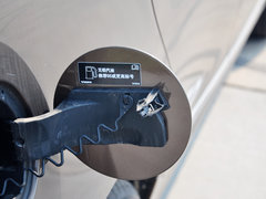 2015款 3.0T 自动 T6 智雅版 5座