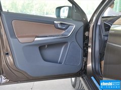 2015款 3.0T 自动 T6 智雅版 5座